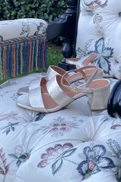 Outlet Maison Guillemette SANDALES LINE OR MANASLU